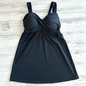 LANDS’ END Twist Front Underwire Tankini Top Black 10 D Cup